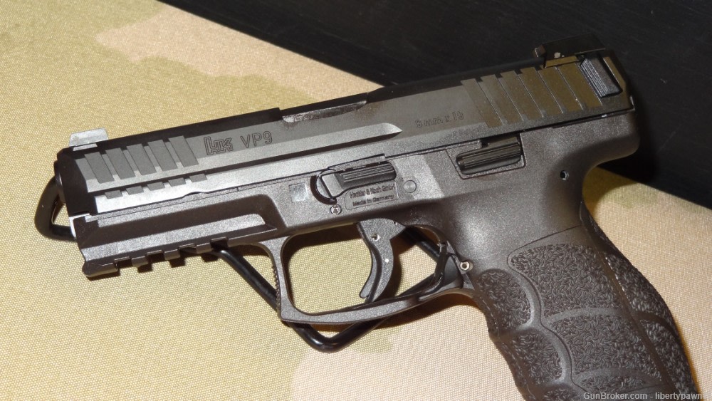 HECKLER & KOCH VP9 (NEW NEVER FIRED W/ BOX) TWO (2) MAGS-img-1