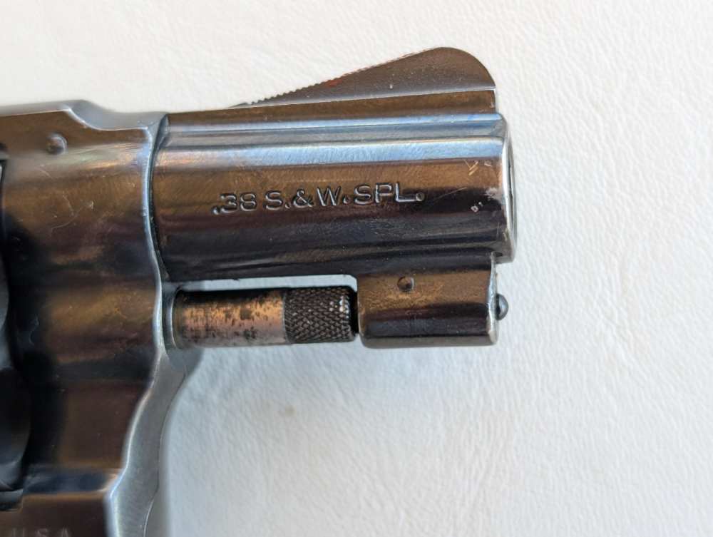 S&W MODEL 36 38 SPECIAL-img-2