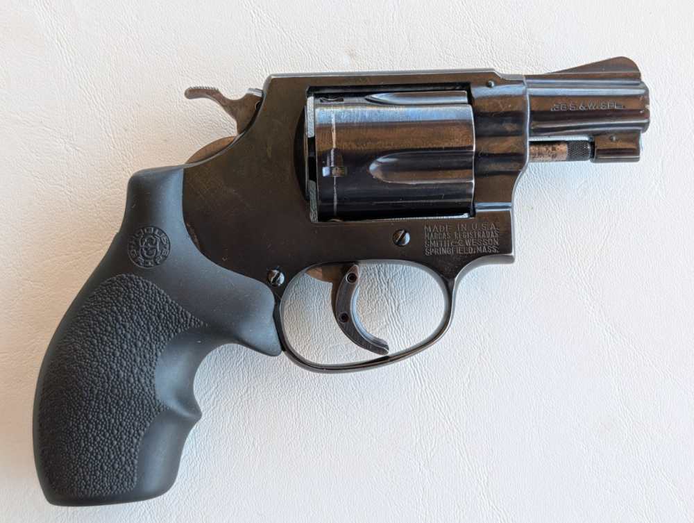 S&W MODEL 36 38 SPECIAL-img-1