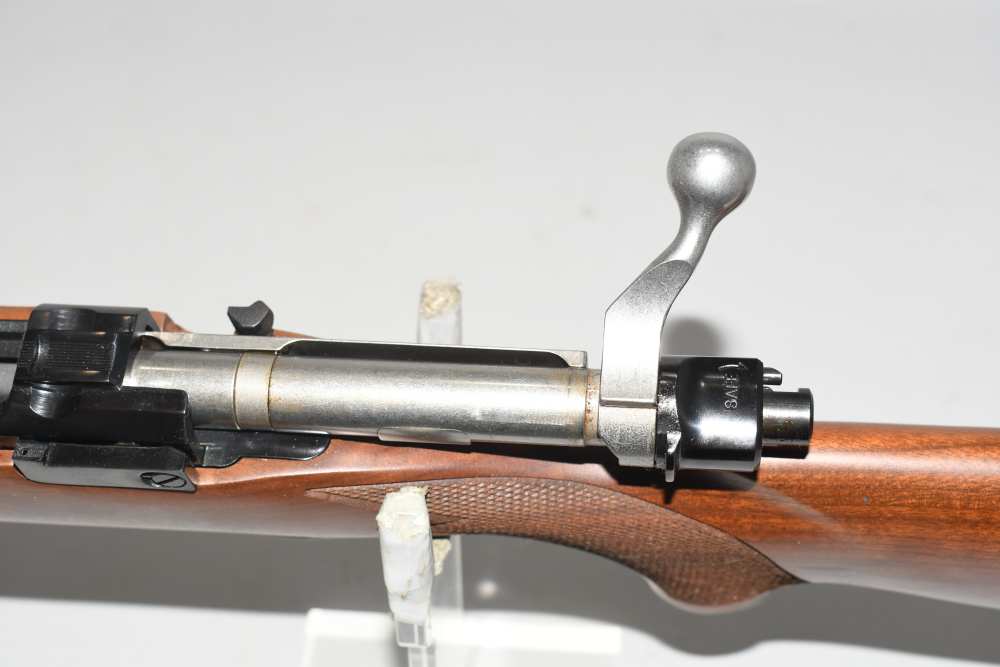 Excellent Ruger M77 Hawkeye Bolt Action Rifle 338 RCM 22" W Box 2012-img-12