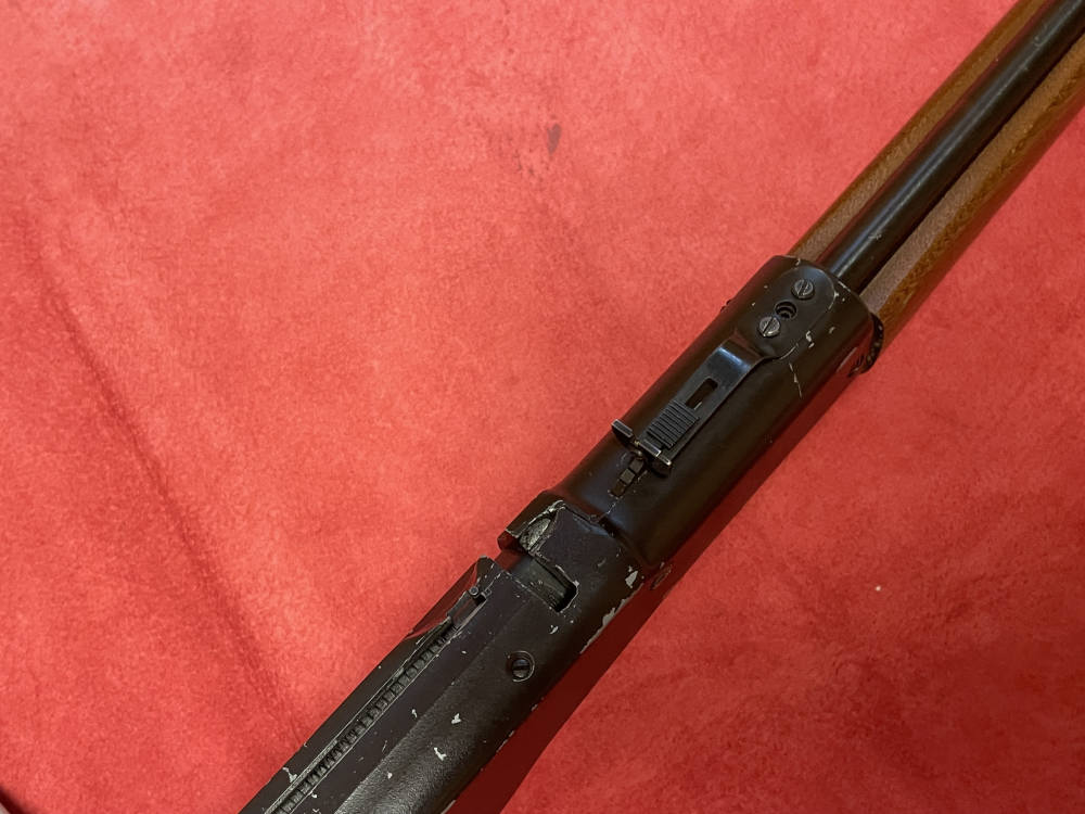 CROSMAN 99 .22 CAL PELLET RIFLE -img-11
