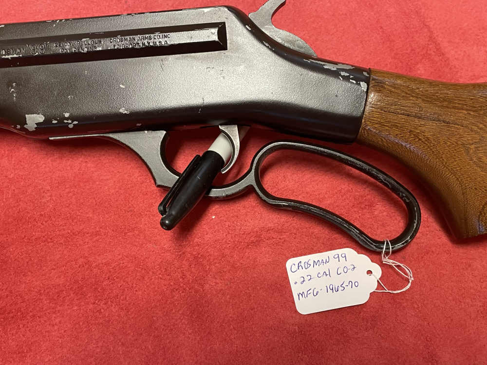 CROSMAN 99 .22 CAL PELLET RIFLE -img-5