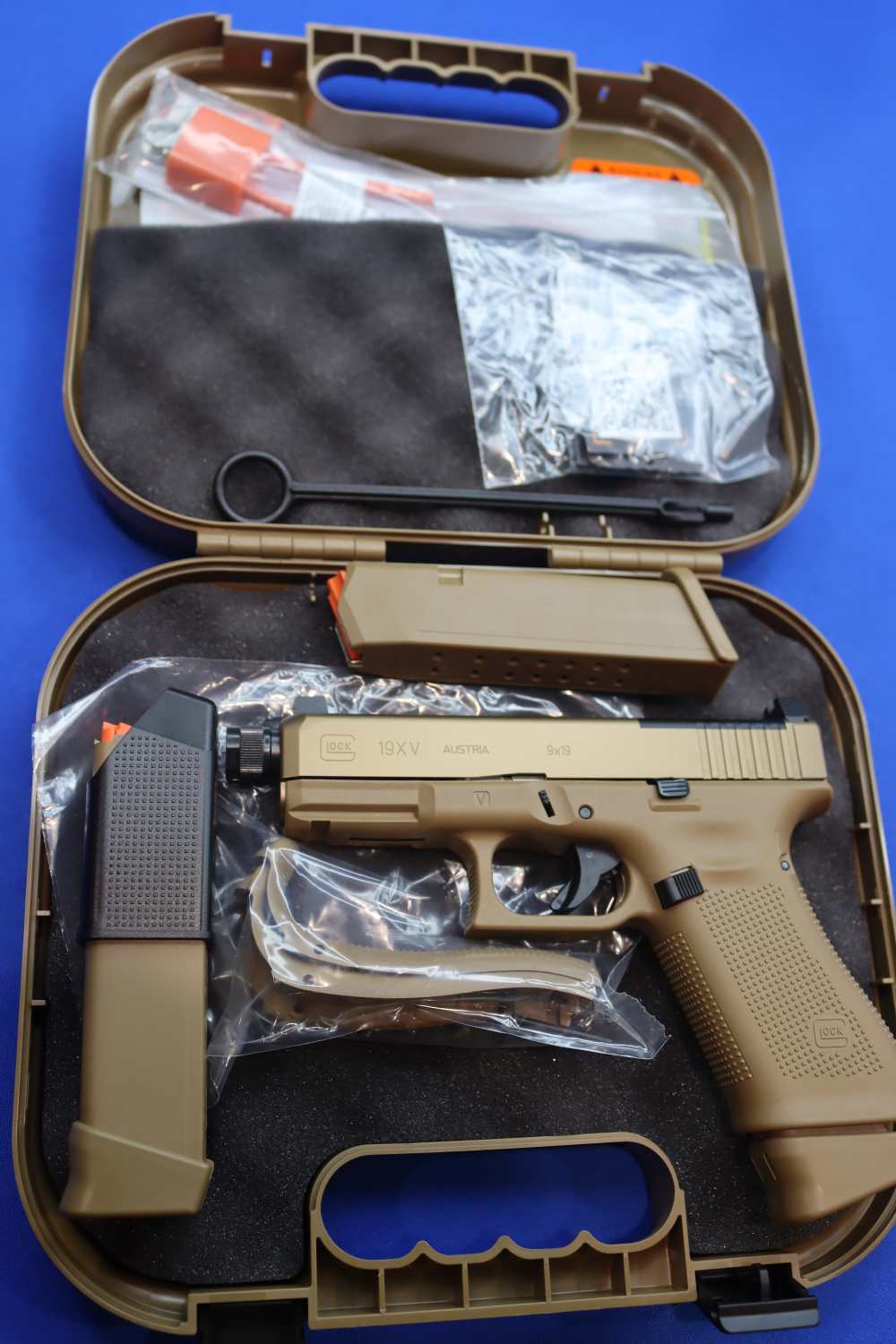 Glock G19X V MOS TB Pistol 9MM 19RD Austria THREADED FDE nPVD Optics Ready-img-31