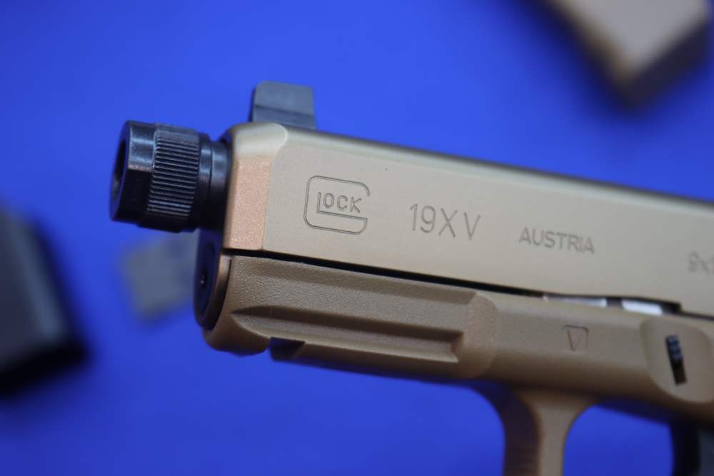 Glock G19X V MOS TB Pistol 9MM 19RD Austria THREADED FDE nPVD Optics Ready-img-23
