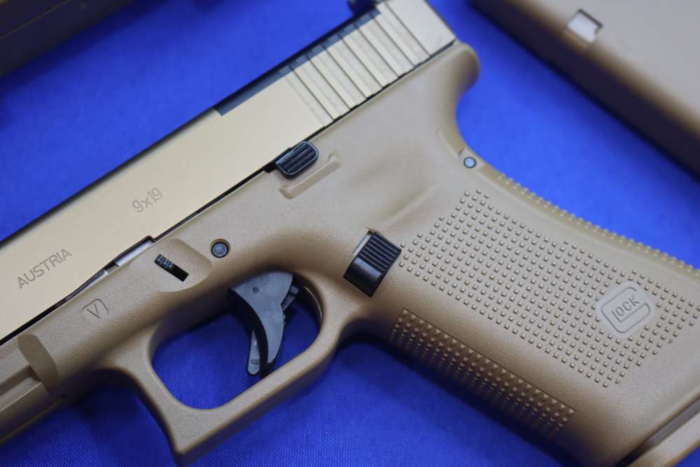 Glock G19X V MOS TB Pistol 9MM 19RD Austria THREADED FDE nPVD Optics Ready-img-6