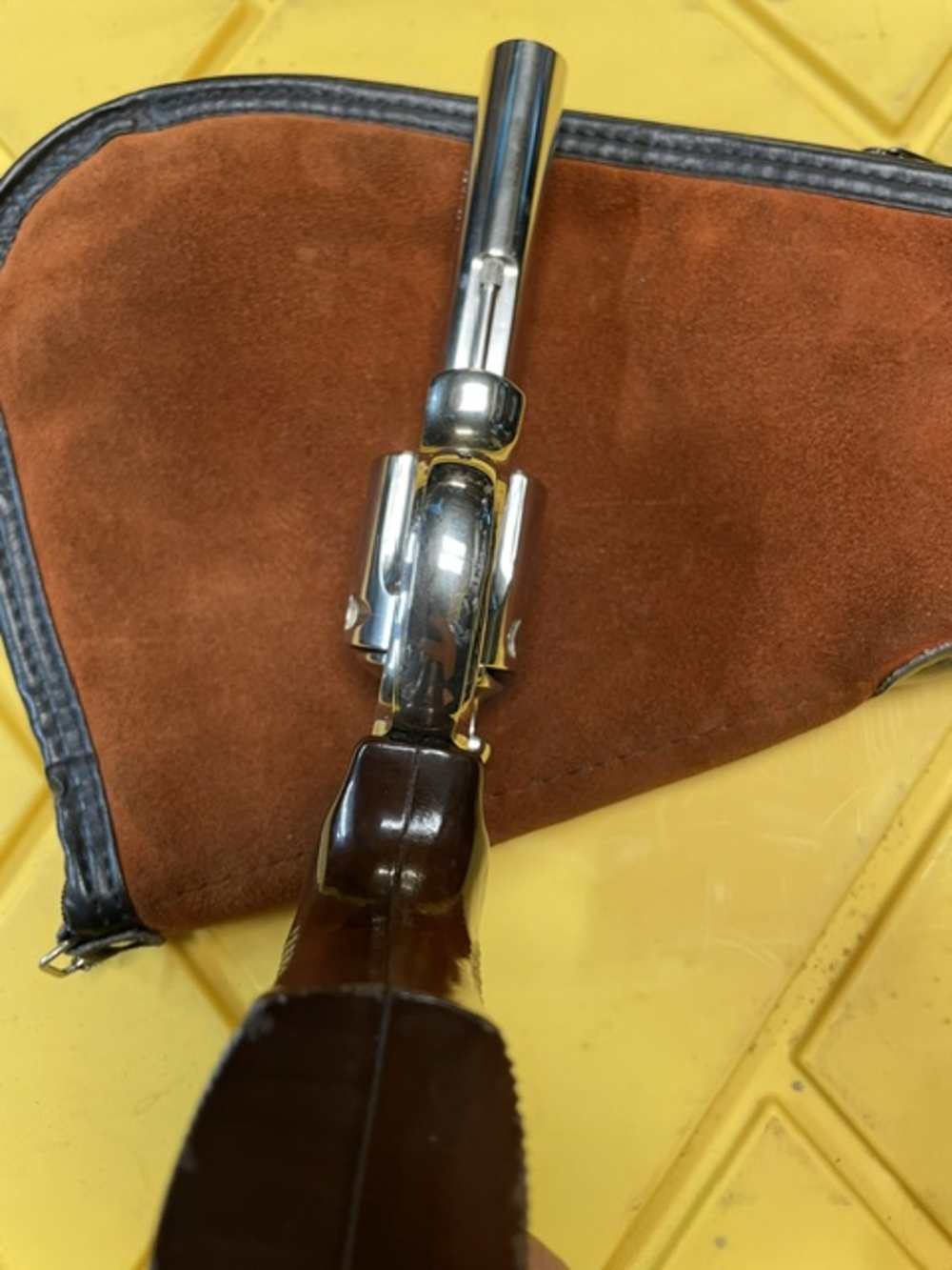 Beautiful Colt Lawman Mark III-img-6