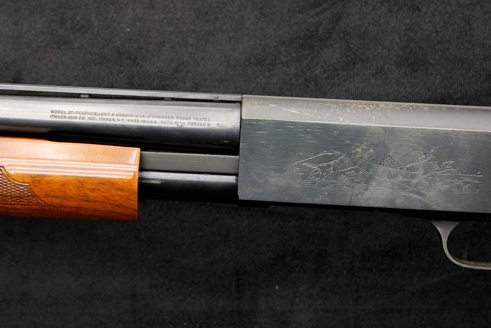 1981 Ithaca 37 Featherlight Magnum 12 GA 30" BBL-img-10