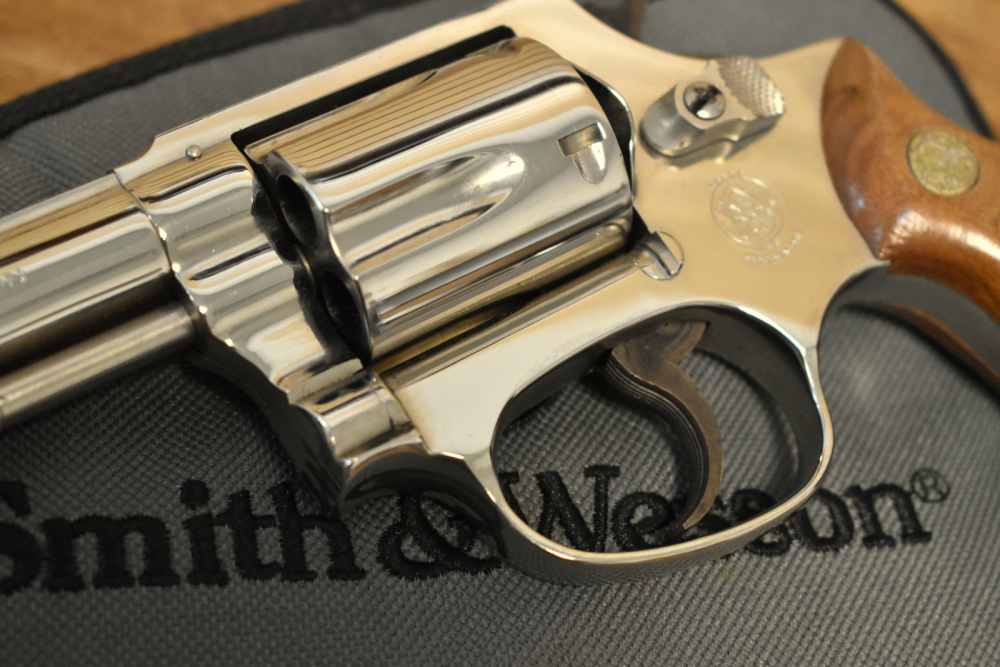 Smith & Wesson Model 36-1 .38 Special 3" Nickel Revolver 70's Era 95% -img-4
