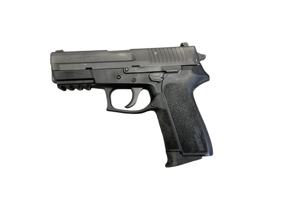 Sig Sauer SP2022, 40 S&W, Good!-img-0