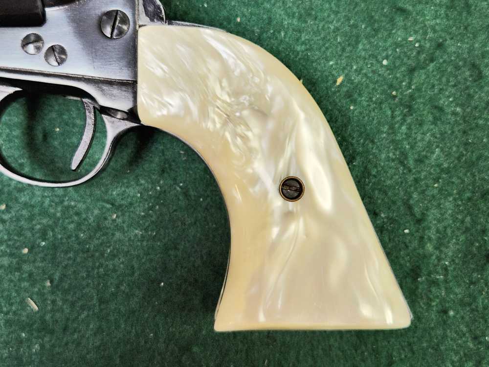 Hawes Firearms  - Western Marshal - 357 Mag - 6" Barrel - Pearl Grips-img-5