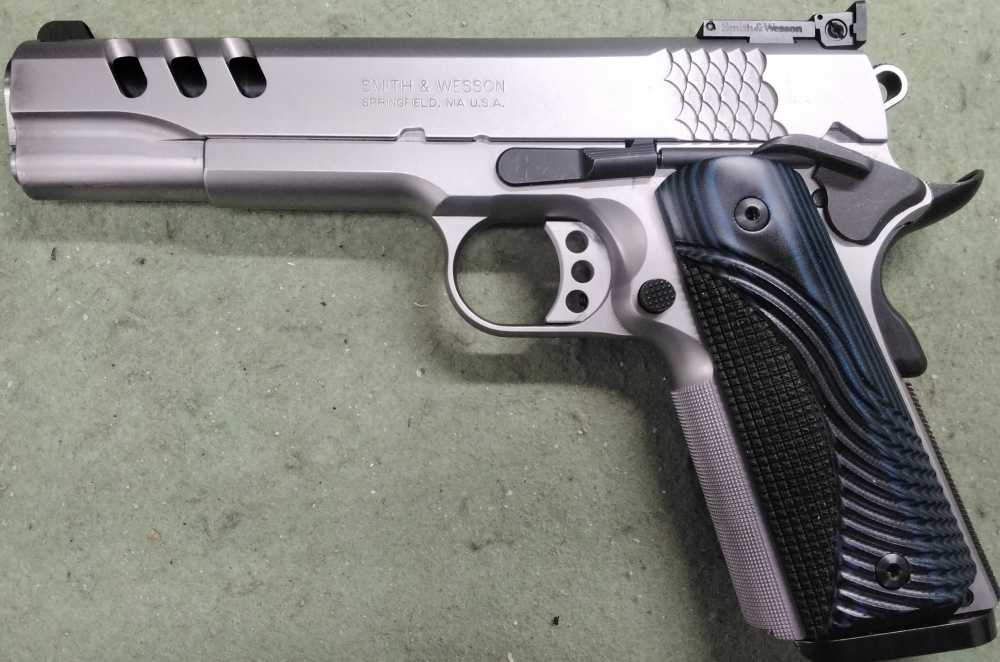 S&W Performance Center 1911 .45 ACP Stainless G10 2 Mags - UCZ3390-img-0