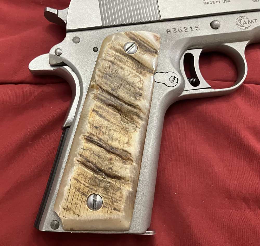 Genuine Ram Horn Grips  for Colt 19 11 and clones-img-0
