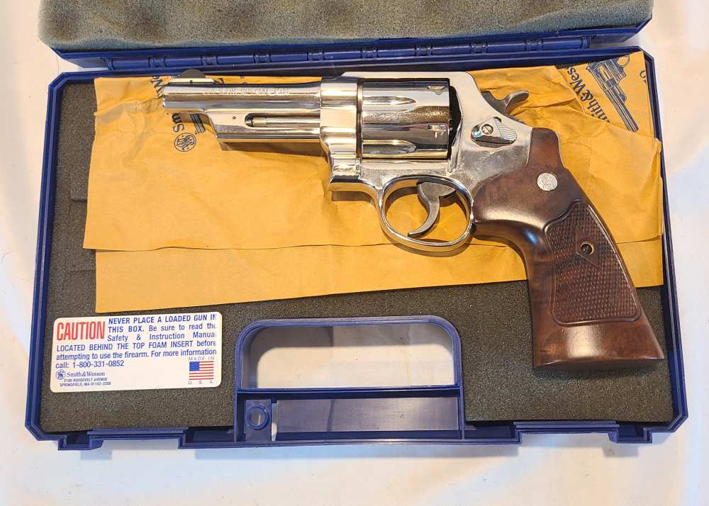 NIB Smith & Wesson 21-4 44 Special Nickel Classic Military 1950-img-0