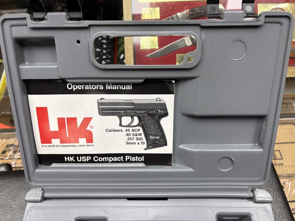 HECKLER AND KOCH HK USP9 COMPACT 9MM. NO RESERVE -img-1