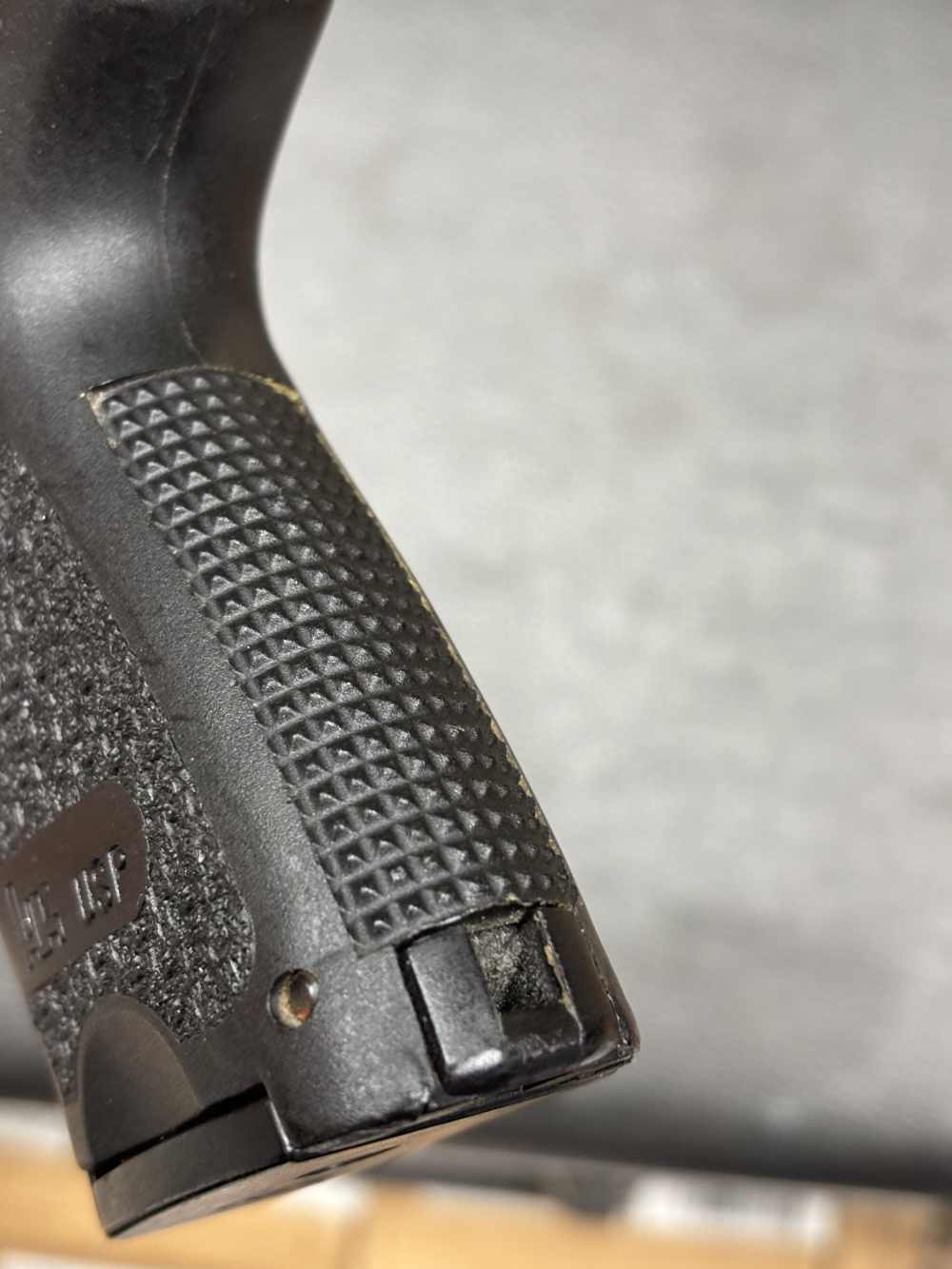 HECKLER AND KOCH HK USP9 COMPACT 9MM. NO RESERVE -img-11