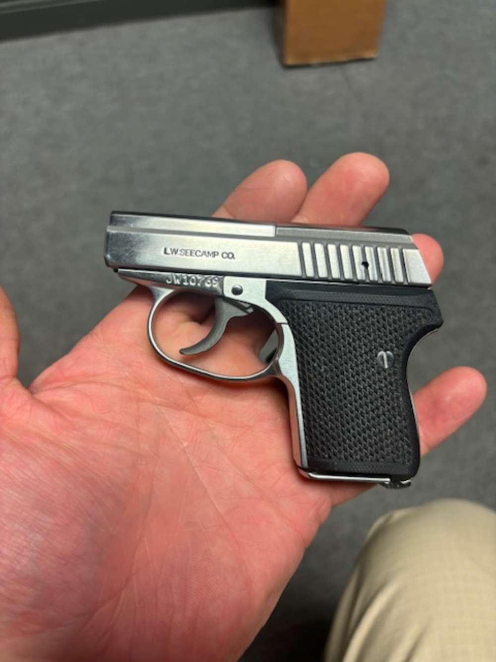 L.W. SEECAMP LWS-32 .32ACP 6RD POLISHED -img-0