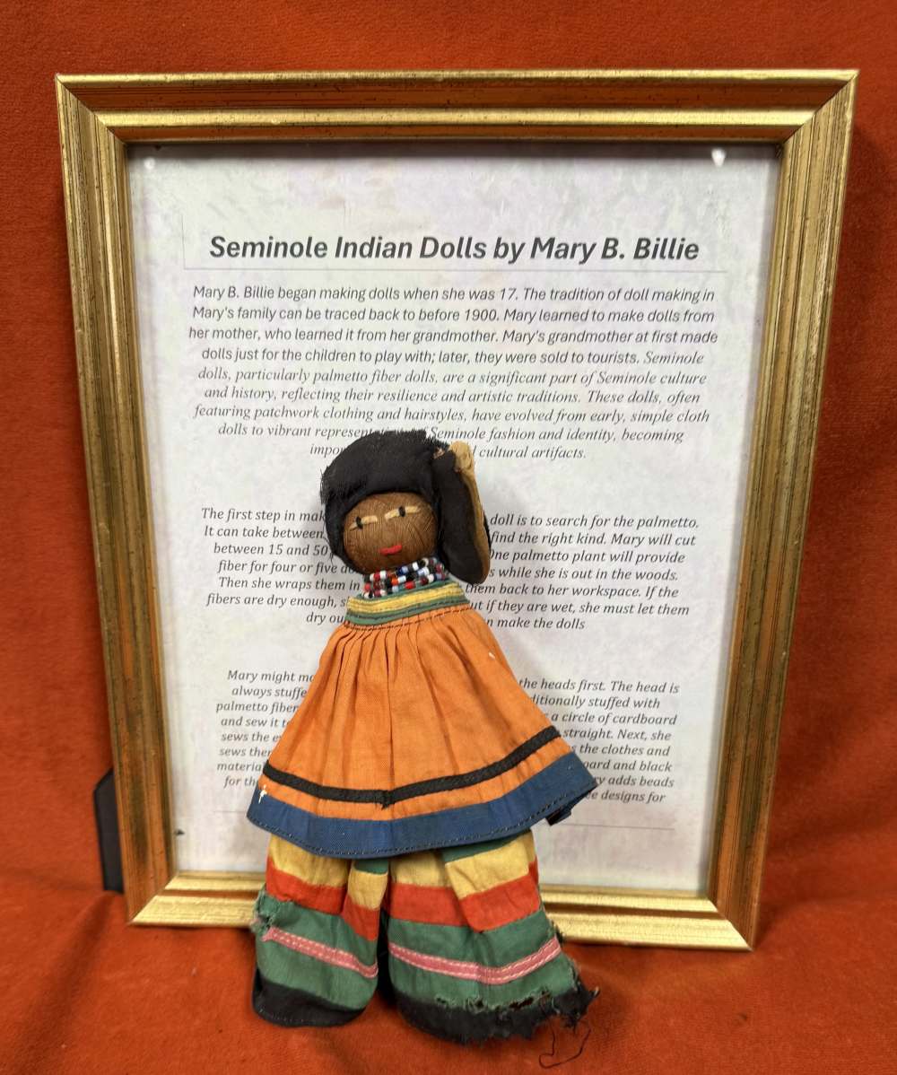 Seminole Indian Dolls by Mary B. Billie-img-1