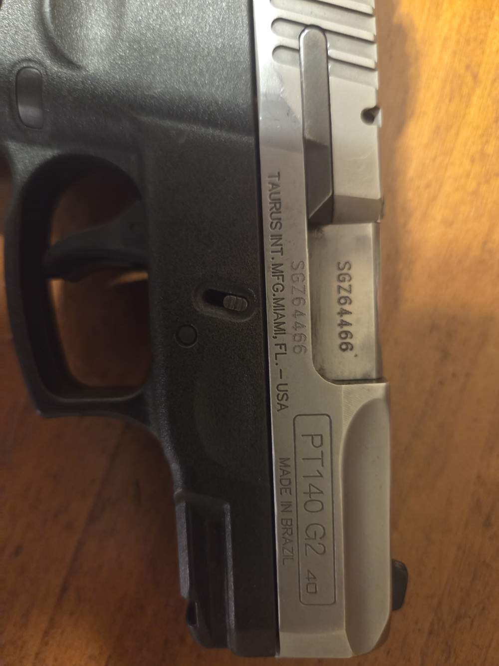 Taurus PT140 G2 - 40 Cal-img-2