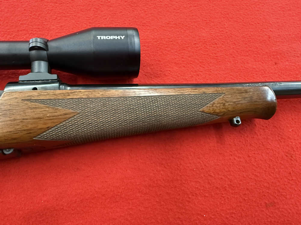 Winchester 70 CRF Classic Compact S/A 243 Win. New Haven CT -img-11