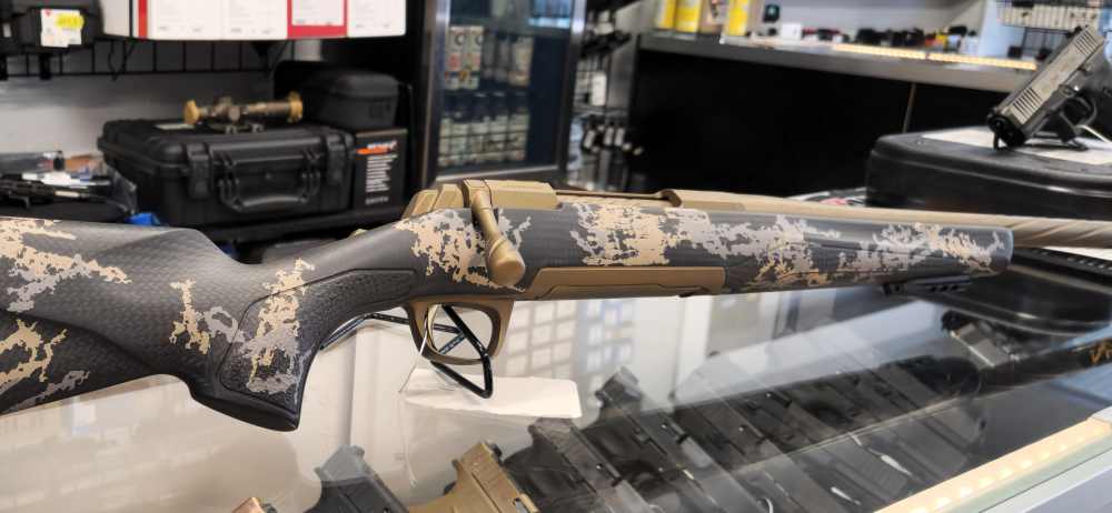 Browning X-Bolt Mountain Pro 26" .300 Win Mag - New Carbon Fiber-img-0