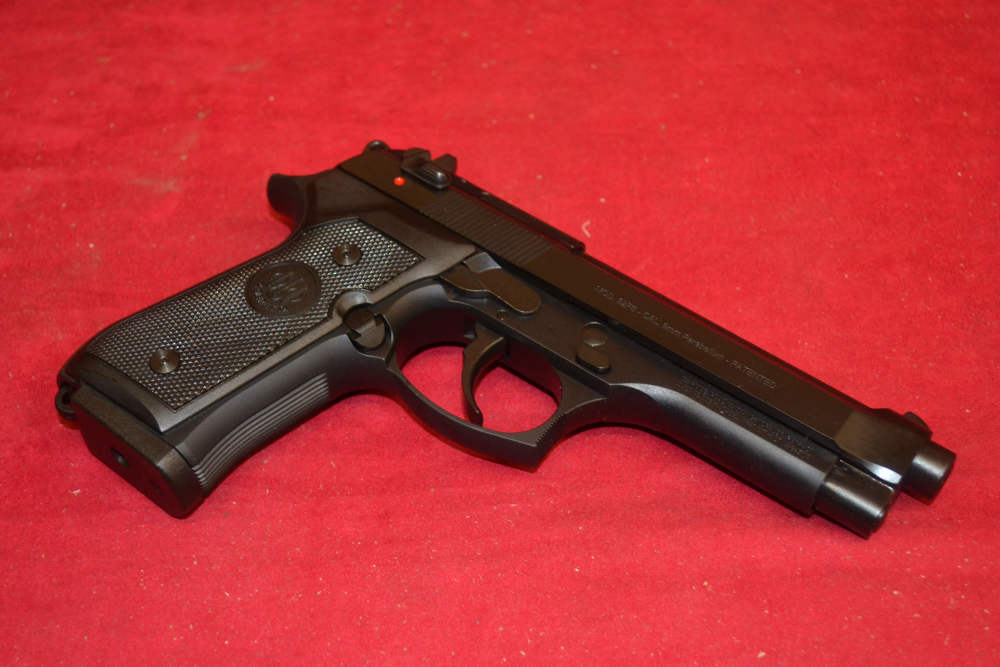 Beretta 92FS 9mm 4.9"Barrel, Layaway Available.-img-3