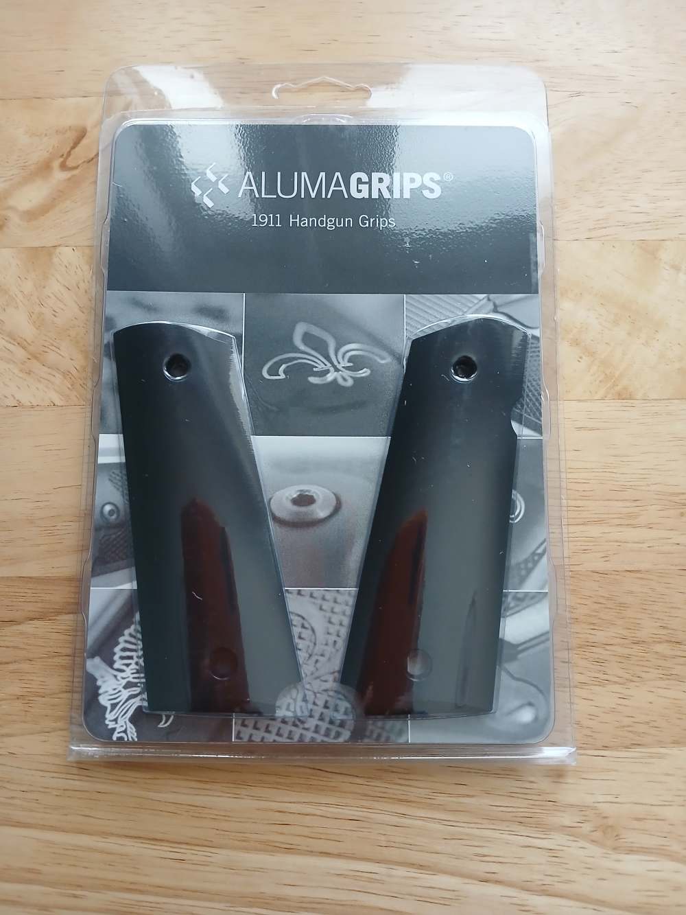 Custom Engraved 1911 full size aluminum grips-img-2