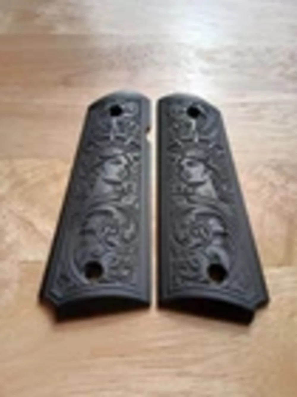 Custom Engraved 1911 full size aluminum grips-img-1