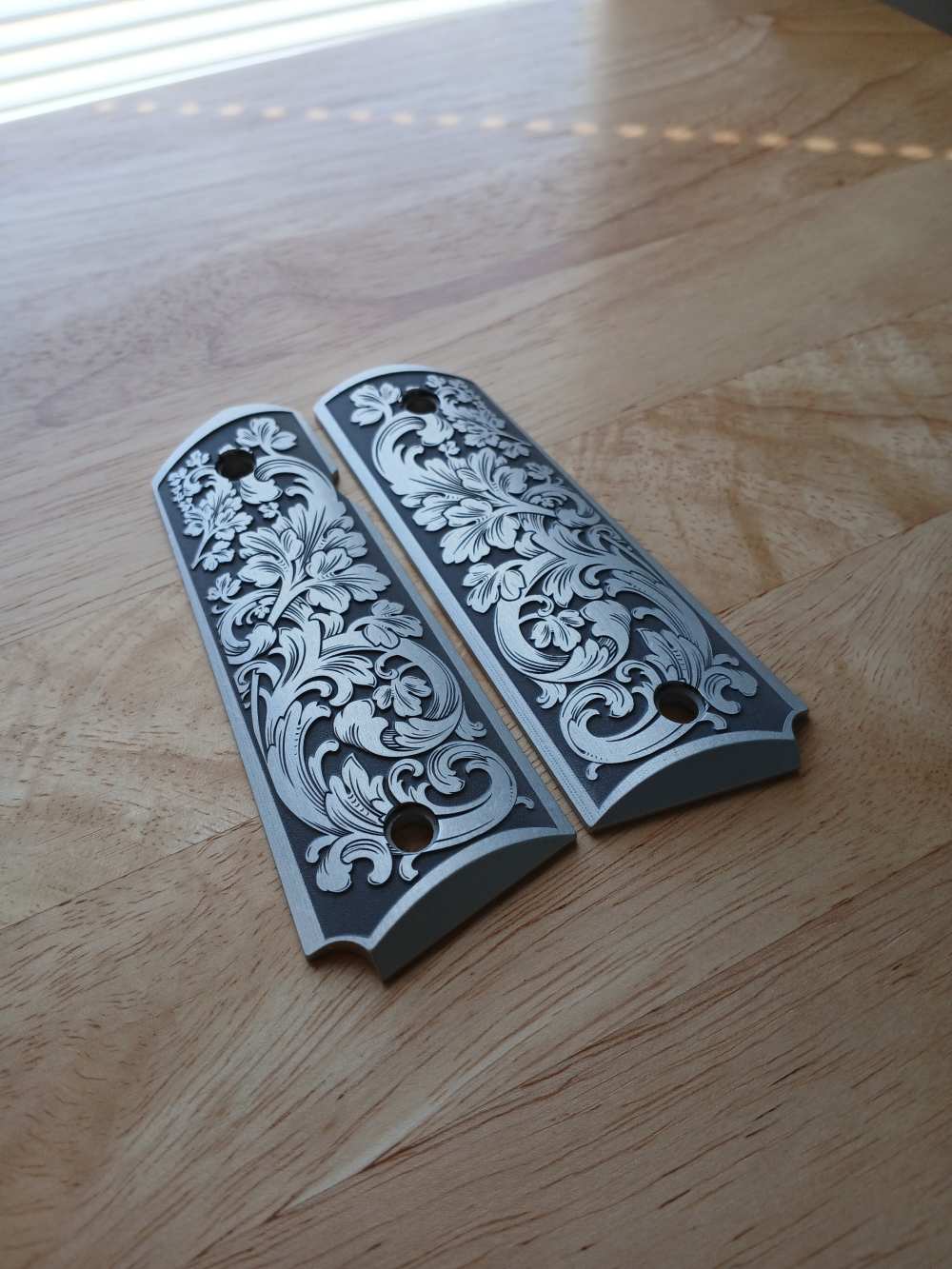 Custom Engraved 1911 full size aluminum grips-img-2
