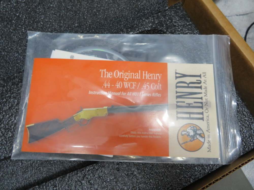 HENRY MODEL H011C LEVER ACTION RIFLE-.45 COLT-NEW IN BOX-BEAUTY-img-2