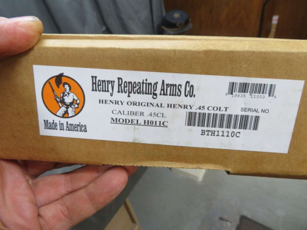 HENRY MODEL H011C LEVER ACTION RIFLE-.45 COLT-NEW IN BOX-BEAUTY-img-5