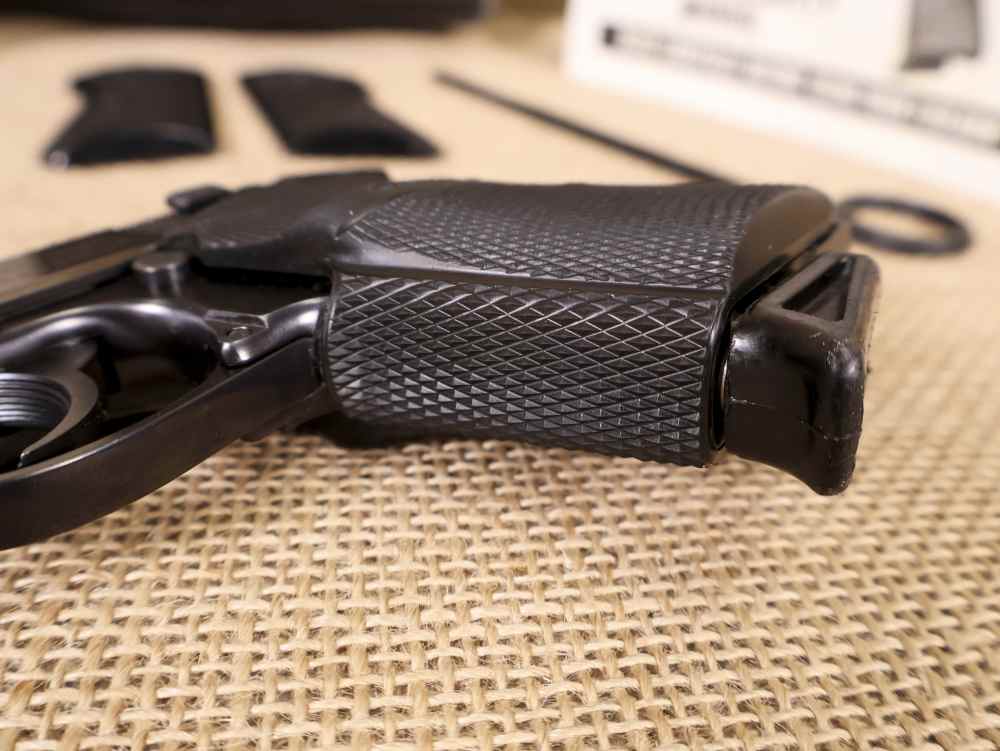 Interarms, PPK/S, Rare Blued .380ACP Semi-Auto Pistol, Original Box & 1-Mag-img-17