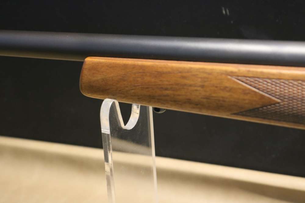 Weatherby Mark V 300 weatherby mag USED-img-12
