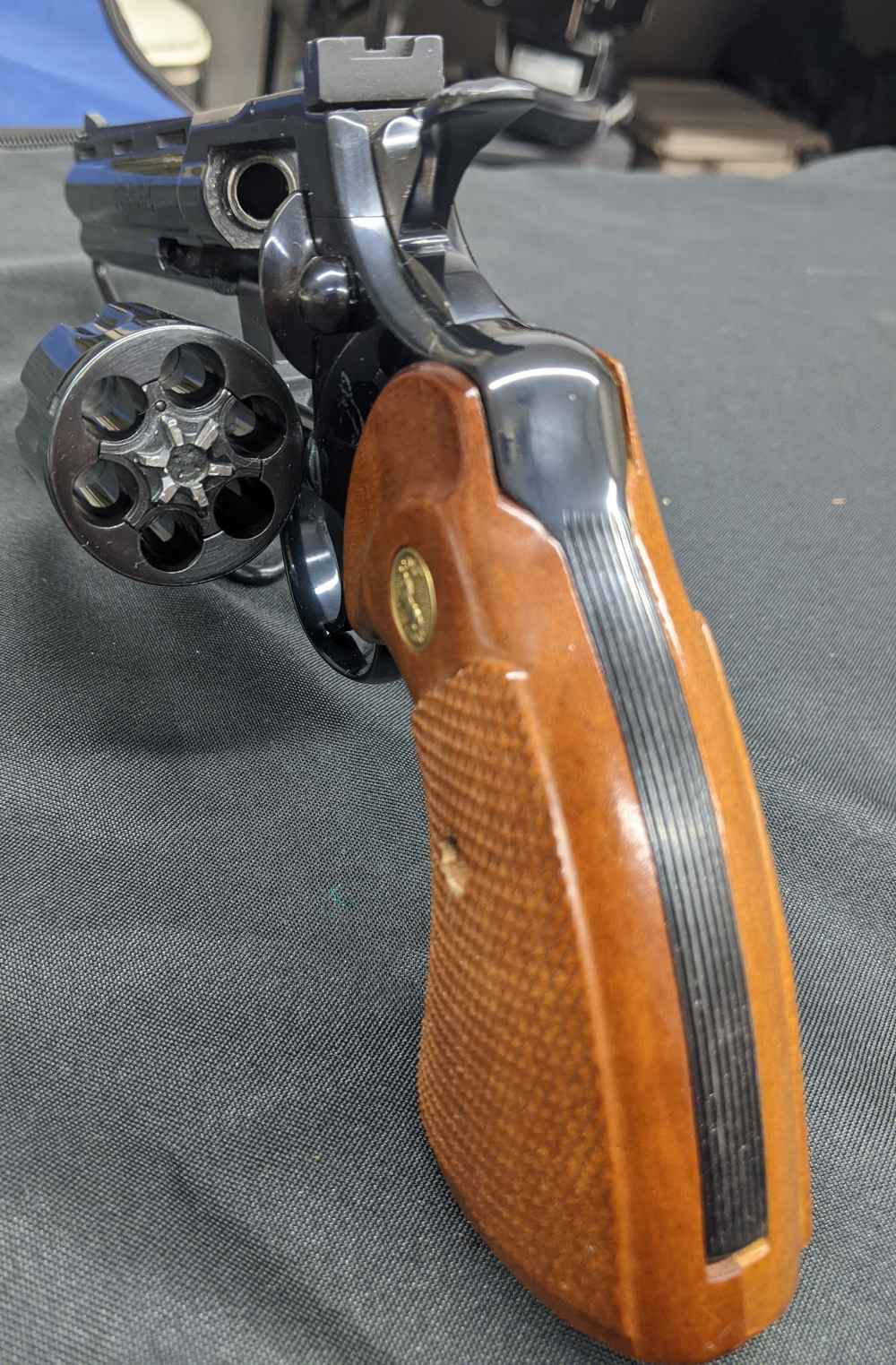 Pristine Colt Python .357 Magnum With Box Manual Etc-img-6