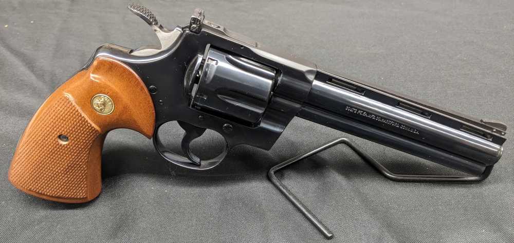 Pristine Colt Python .357 Magnum With Box Manual Etc-img-3