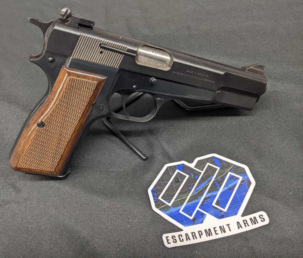 UNFIRED Browning Hi Power 9mm 5 Magazines and Manual-img-1