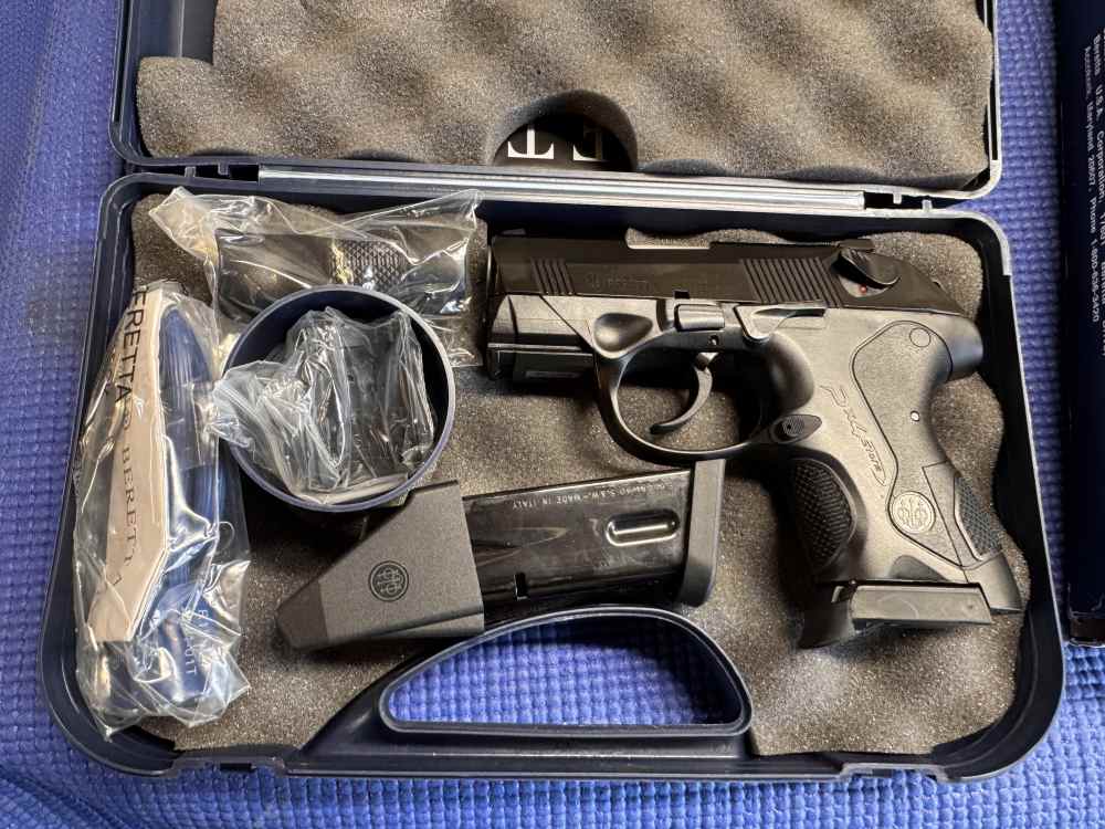 Beretta PX4 Storm .40 S&W 3" barrel -img-2