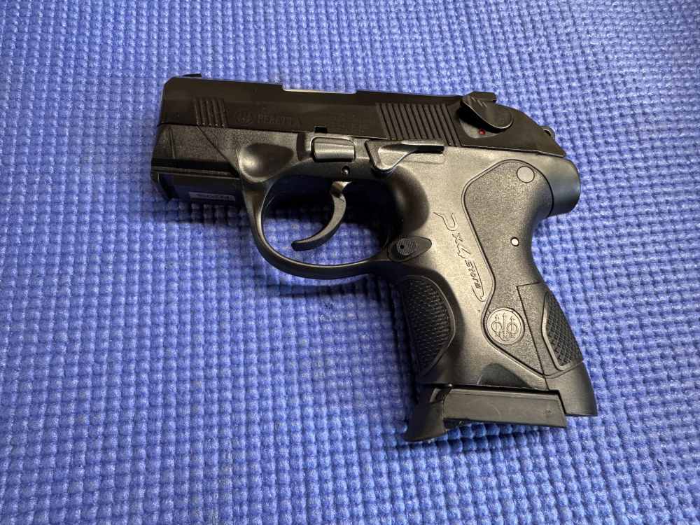 Beretta PX4 Storm .40 S&W 3" barrel -img-3