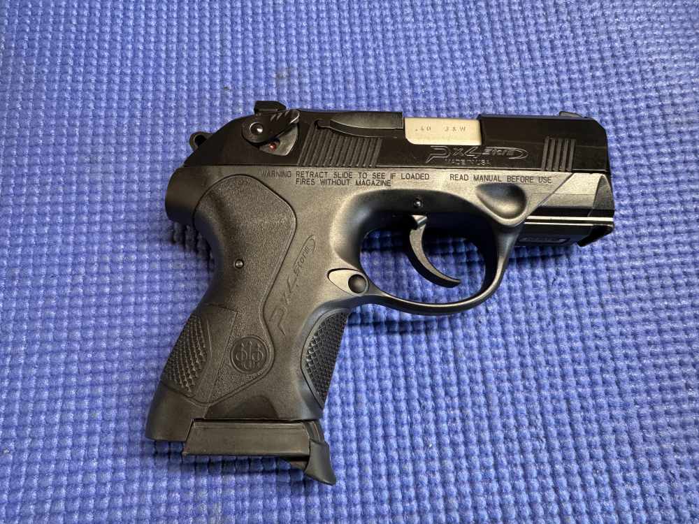 Beretta PX4 Storm .40 S&W 3" barrel -img-4