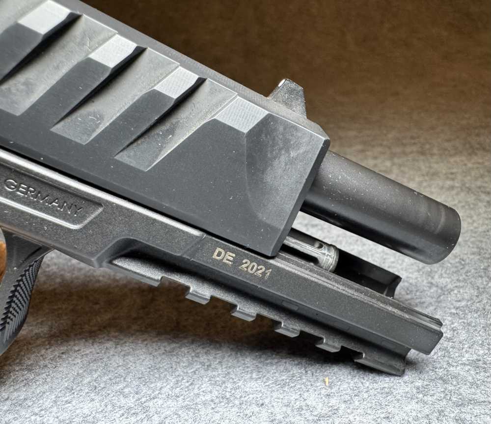 Walther PDP Optics Ready 9mm Pistol 18 Rounds - Gently Used-img-26