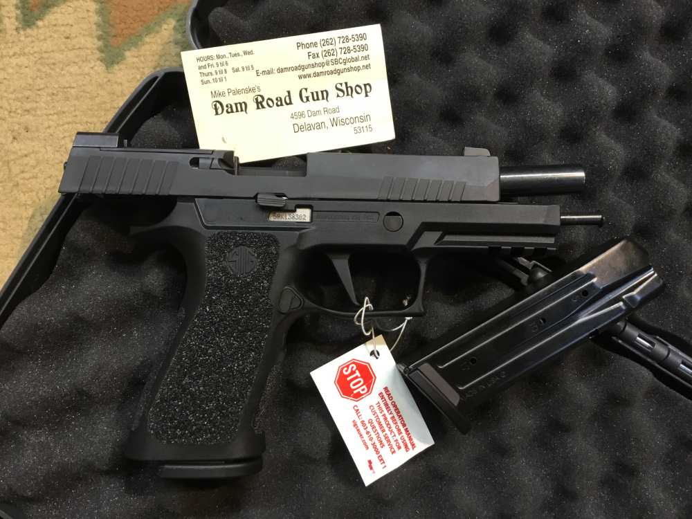 Sig Sauer P320 17 rd. 9mm w/Case & 2 Holsters. #Ser. #58K138302-img-3
