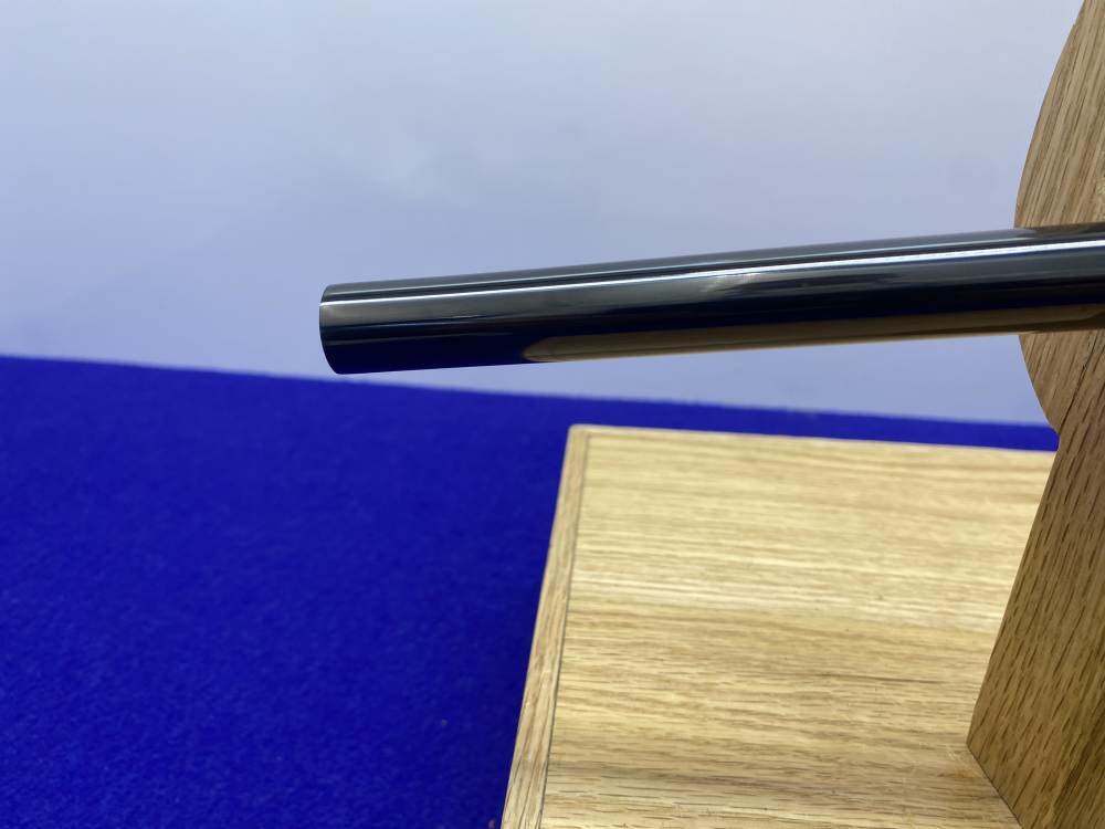 Kimber of Orergon 84 Super America .221Fireball *LIMITED PRODUCTION MODEL*-img-28