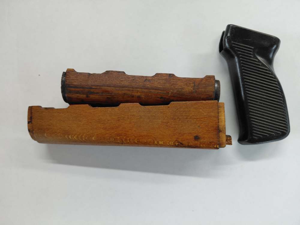 Yugoslavian AK-47 hand guard set M-64-img-0