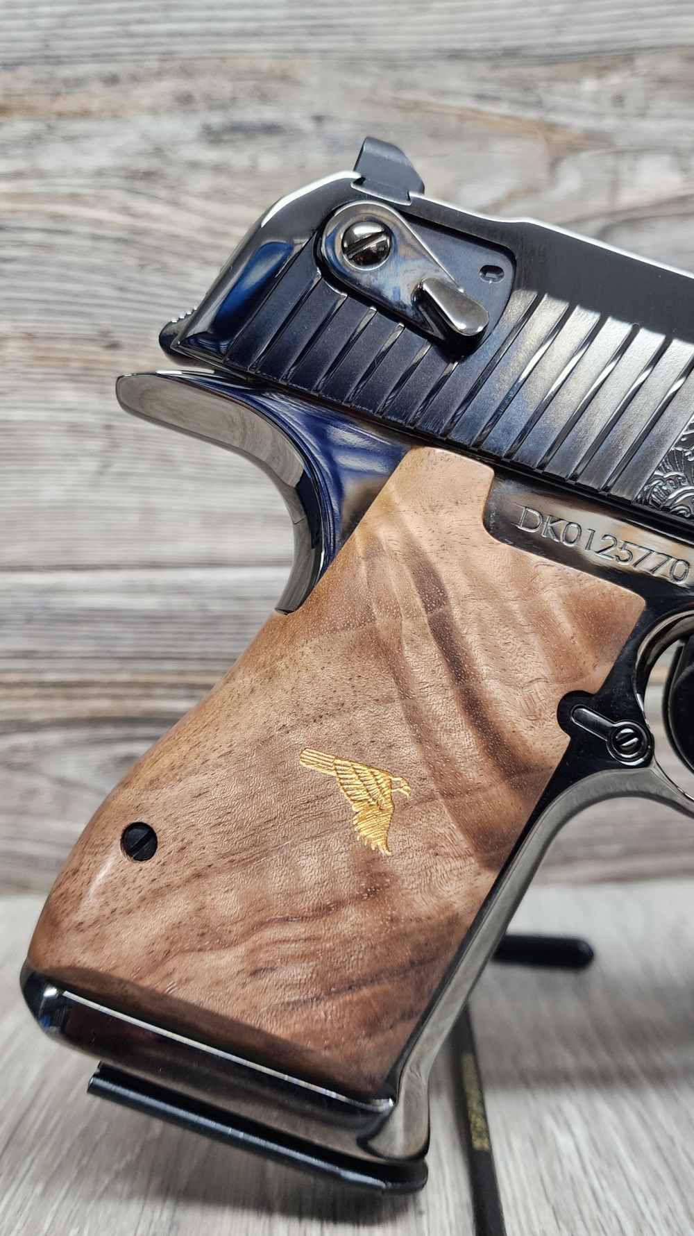 Magnum Research Desert Eagle Dueling Katanas 50AE-img-8
