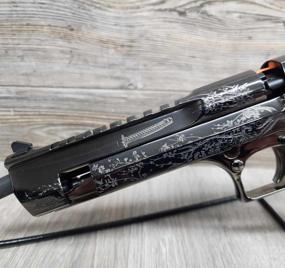 Magnum Research Desert Eagle Dueling Katanas 50AE-img-6