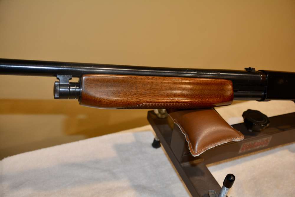 Mossberg 500 A Slugster 12 gauge, 24" barrel.-img-6