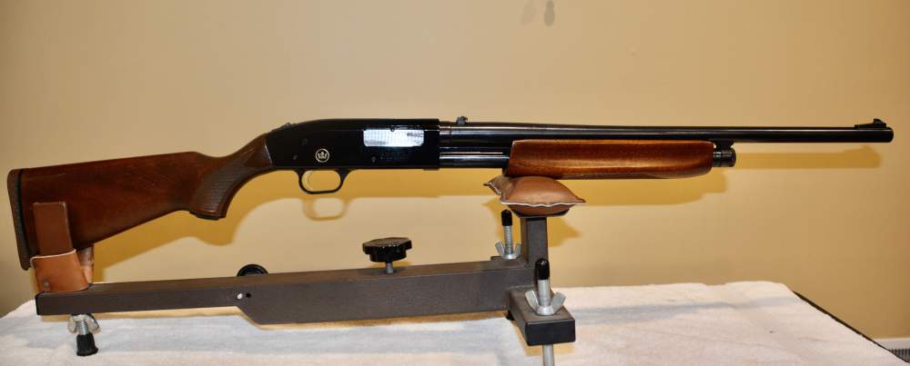 Mossberg 500 A Slugster 12 gauge, 24" barrel.-img-0