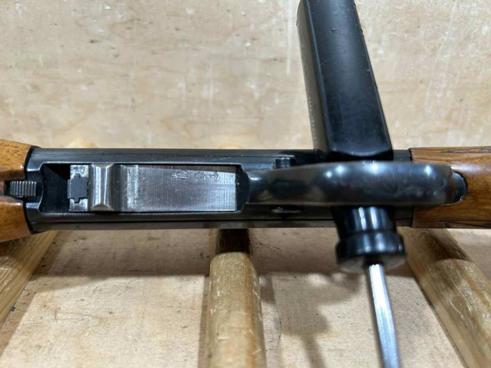 BROWNING SA-22 MADE IN BELGIUM 22LR 27764-img-24