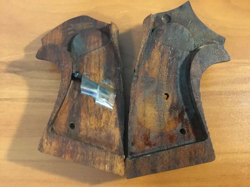 COLT PYTHON Custom wood grips with thumb rest NEW-img-1
