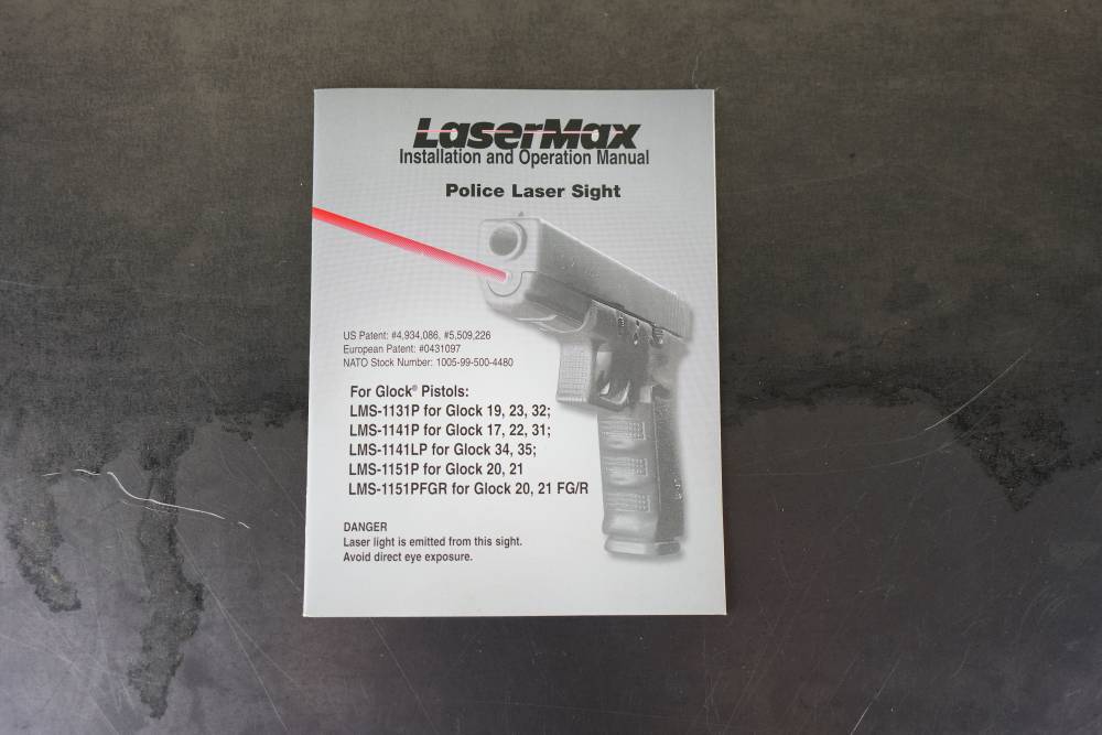 Glock 22 Gen3 – .40 S&W – 5 Mags - LaserMax – Original Case & Manual -img-28