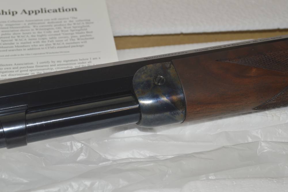 Winchester 1892 Deluxe Wood, T/D Case Color, Octo Barrel 45 Colt-img-3